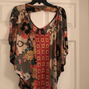 Silly sleek choker top